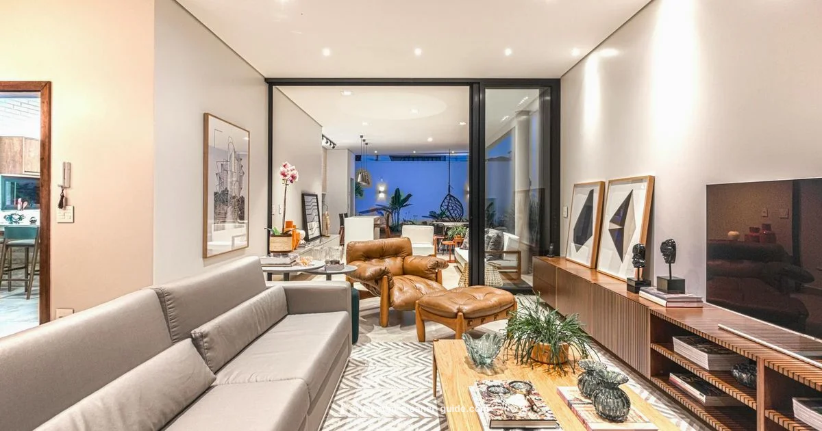 Dyson V10 Review - Vacuum Cleaner Guide