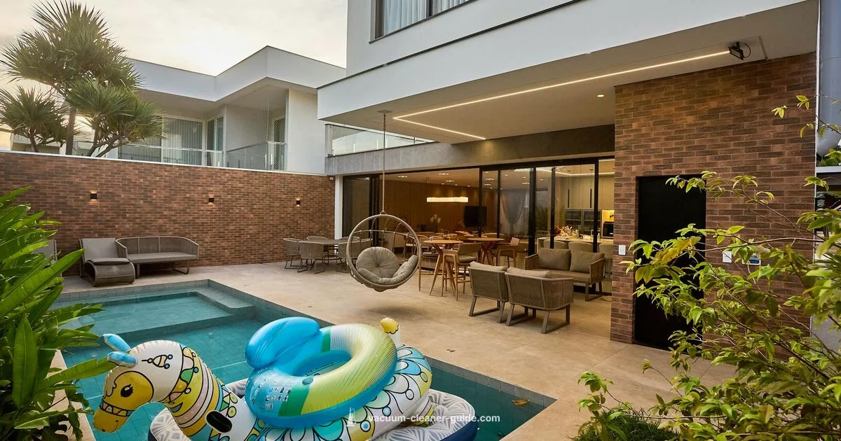 Pool Vacuum Guide - Vacuum Cleaner Guide